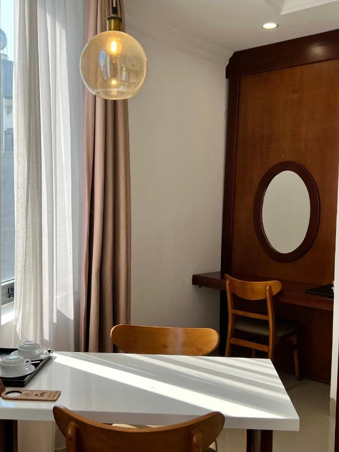 K Hotel Sauna And Massage Дананг Экстерьер фото