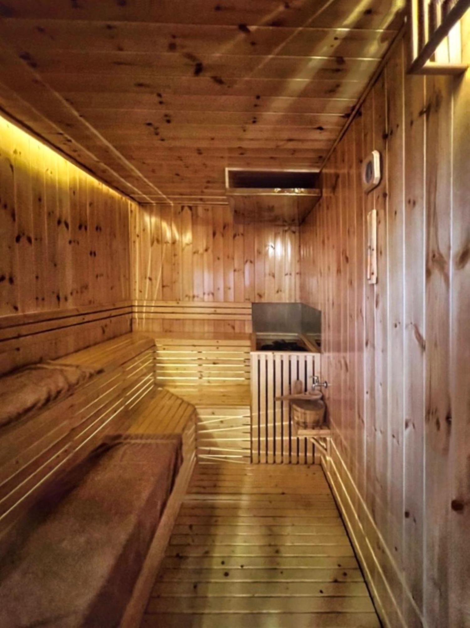 K Hotel Sauna And Massage Дананг Экстерьер фото
