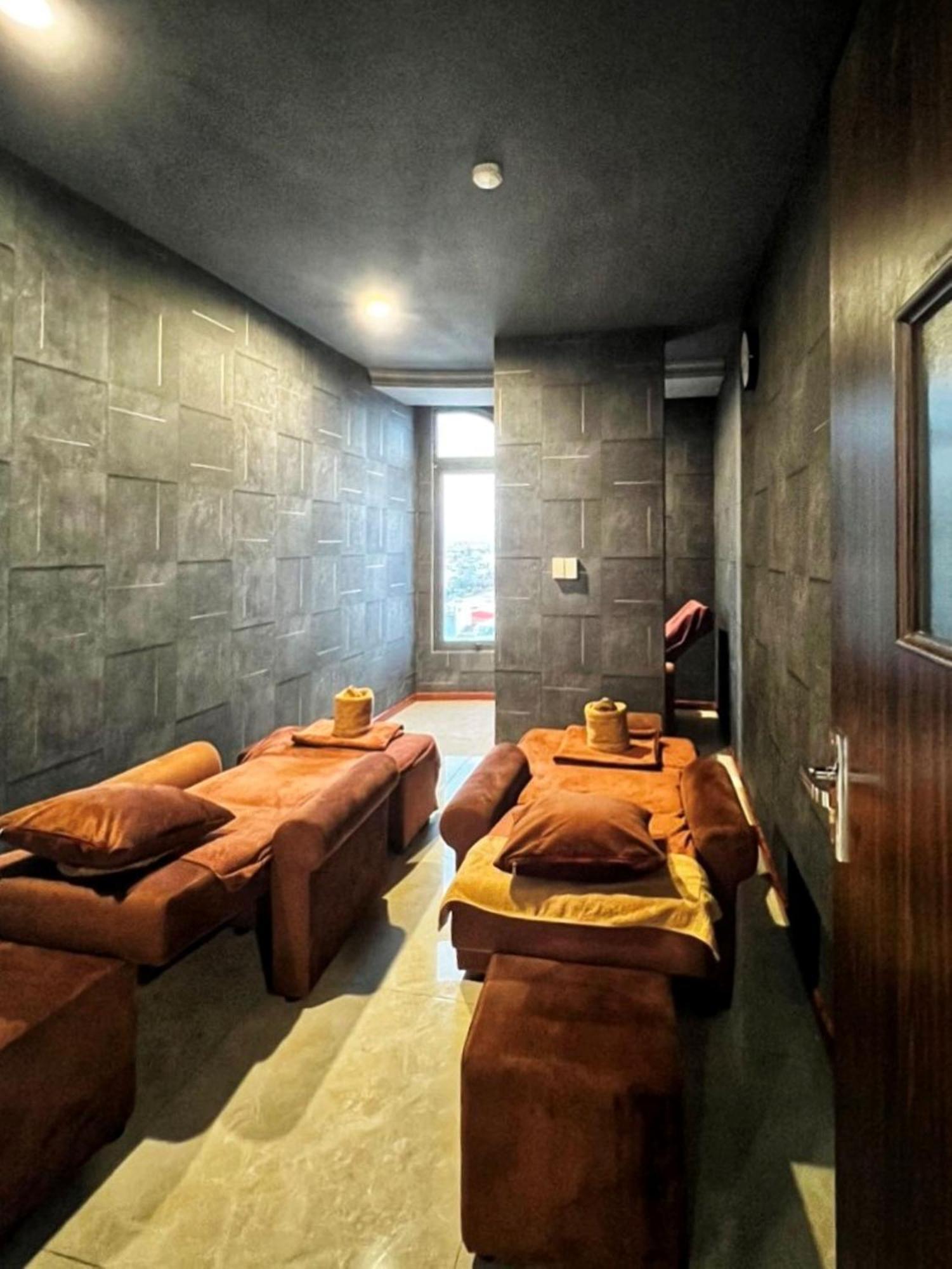 K Hotel Sauna And Massage Дананг Экстерьер фото