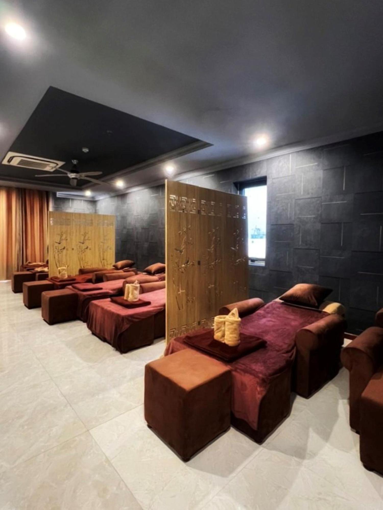 K Hotel Sauna And Massage Дананг Экстерьер фото