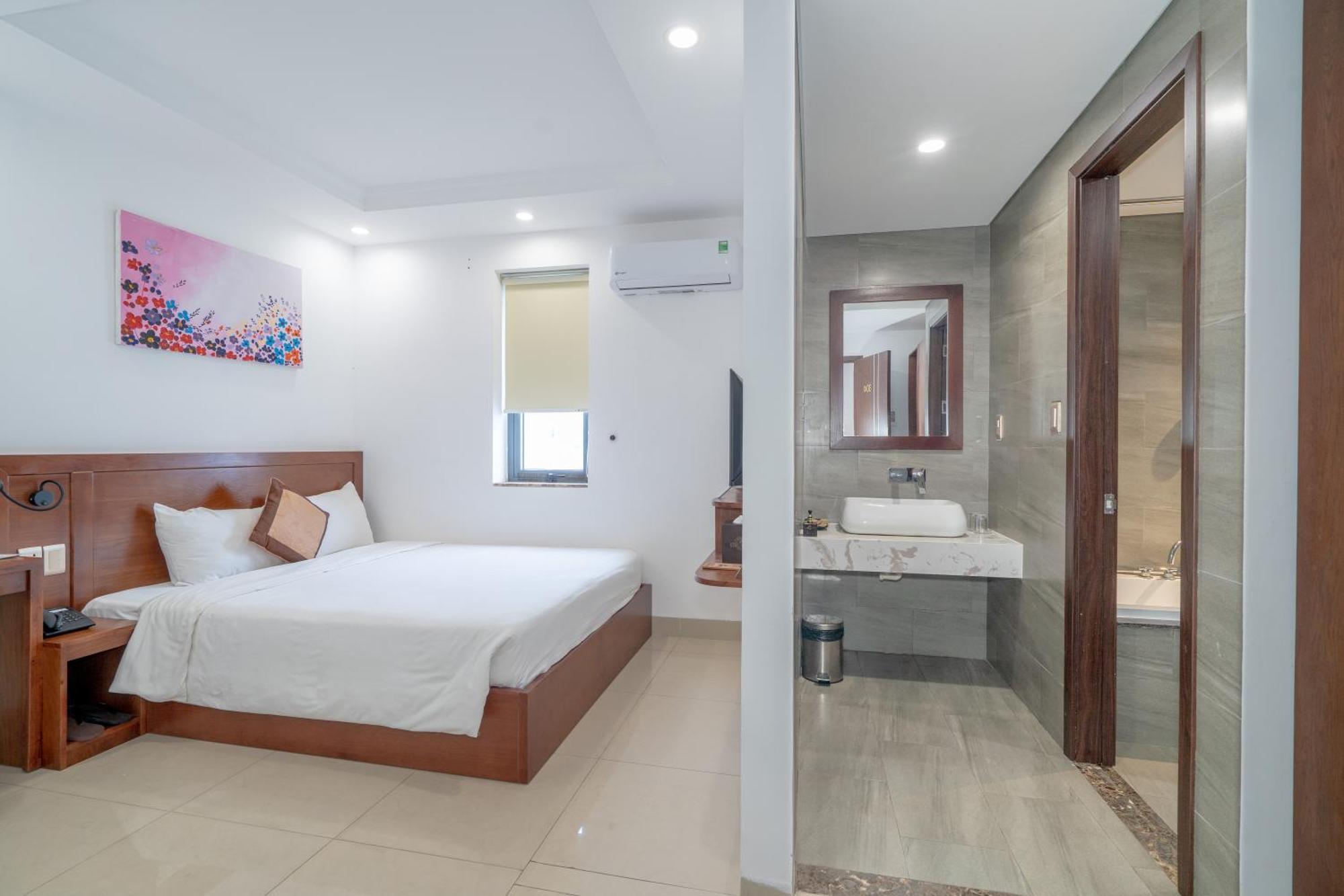 K Hotel Sauna And Massage Дананг Экстерьер фото